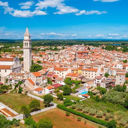 In Stancija Paradiz *