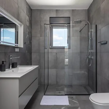 In Stancija Paradiz Holiday home Jursici