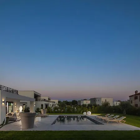 Holiday home Stunning In Stancija Paradiz Jursici